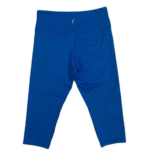 Zyia Royal Blue Willow Light N Tight Hi-Rise Crop Legging - Picture 5 of 14
